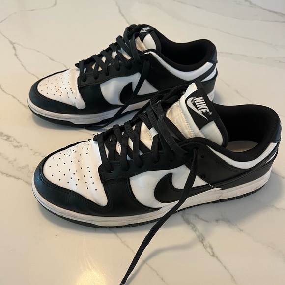 Men’s Nike Dunk low retro white & black 8.5 - Picture 3 of 5